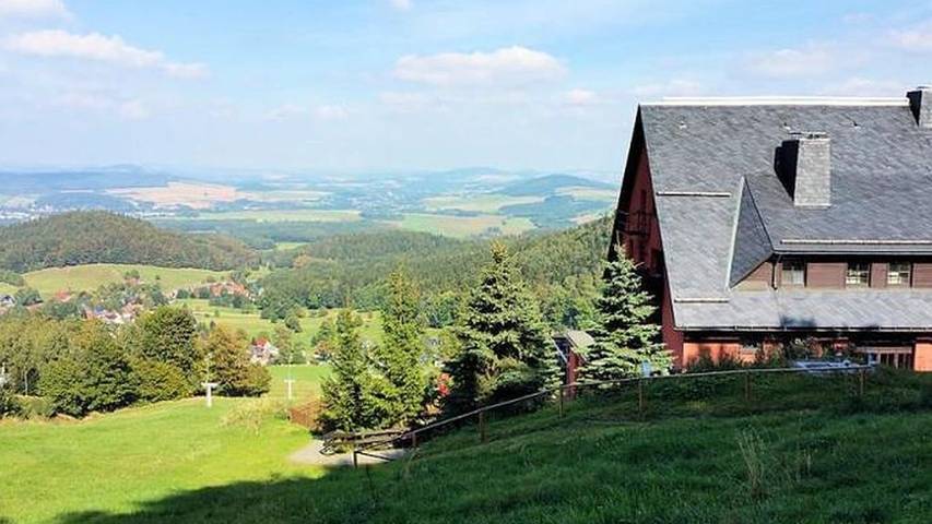 Ferienwohnung für 3 Personen, mit Garten und Sauna, mit Haustier in Großschönau