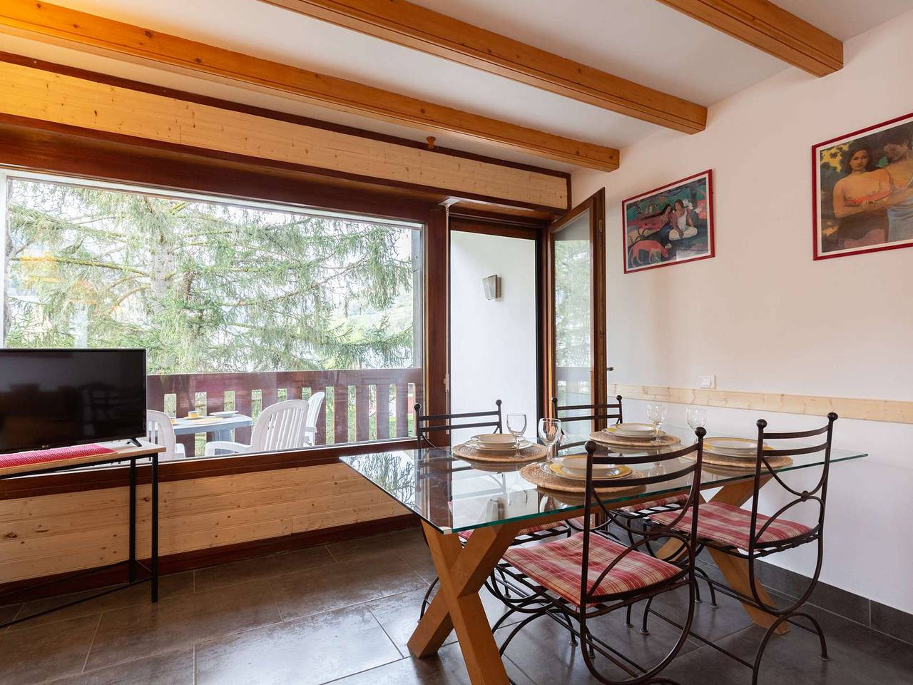Ganze Wohnung, Gemütliche 2-Zimmer-Wohnung mit Parkplatz und Balkon in Saint-Lary-Soulan in Saint-Lary-Soulan, Nationalpark Pyrenäen