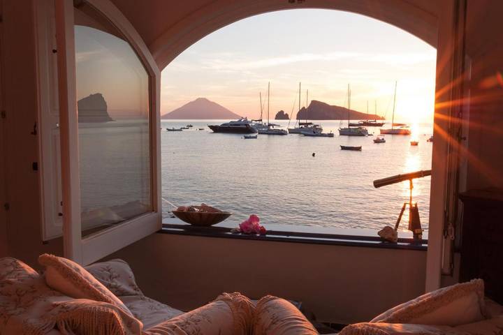 Casa vacanza per 3 persone, con Terrazza e Panorama in Panarea