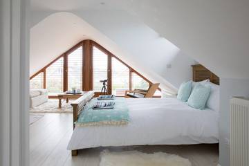 Holiday Home for 10 People in West Wittering, West Sussex, Photo 1