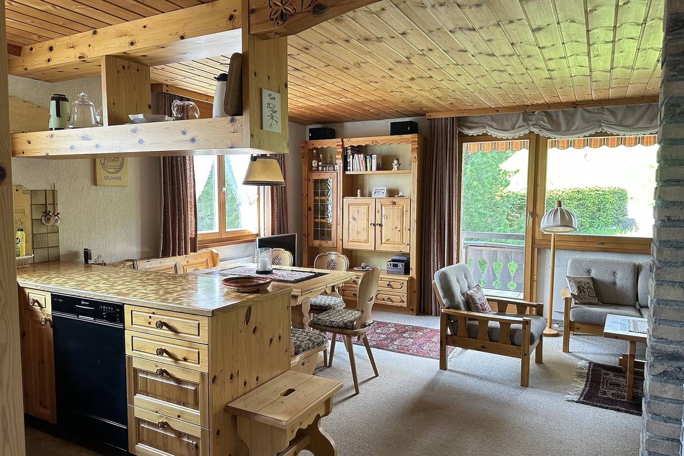 Ganze Ferienwohnung, Ferienwohnung "Haus zur Arve" - 3.5-Zimmerwohnung in Flums, Churer Rheintal