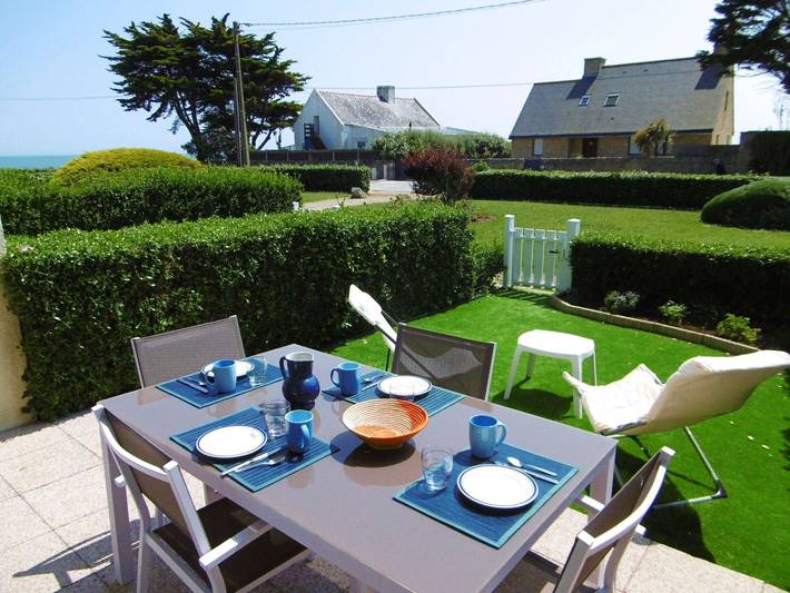 Ganze Wohnung, Studiokabine 50m Strand, Garten, Haustiere erlaubt, Parkplatz in Côte des Mégalithes