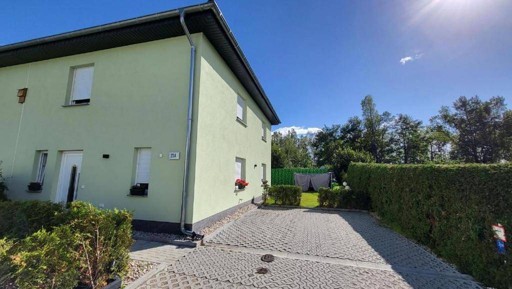 Ganze Wohnung, Three-Bedroom Apartment in Dahlwitz-Hoppegarten, Hoppegarten