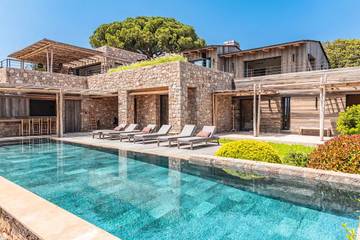 Villa pour 12 Personnes dans Cala Rossa, Lecci, Photo 3