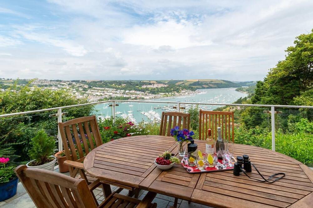 Cottage for 9 People in Kingswear, Devon