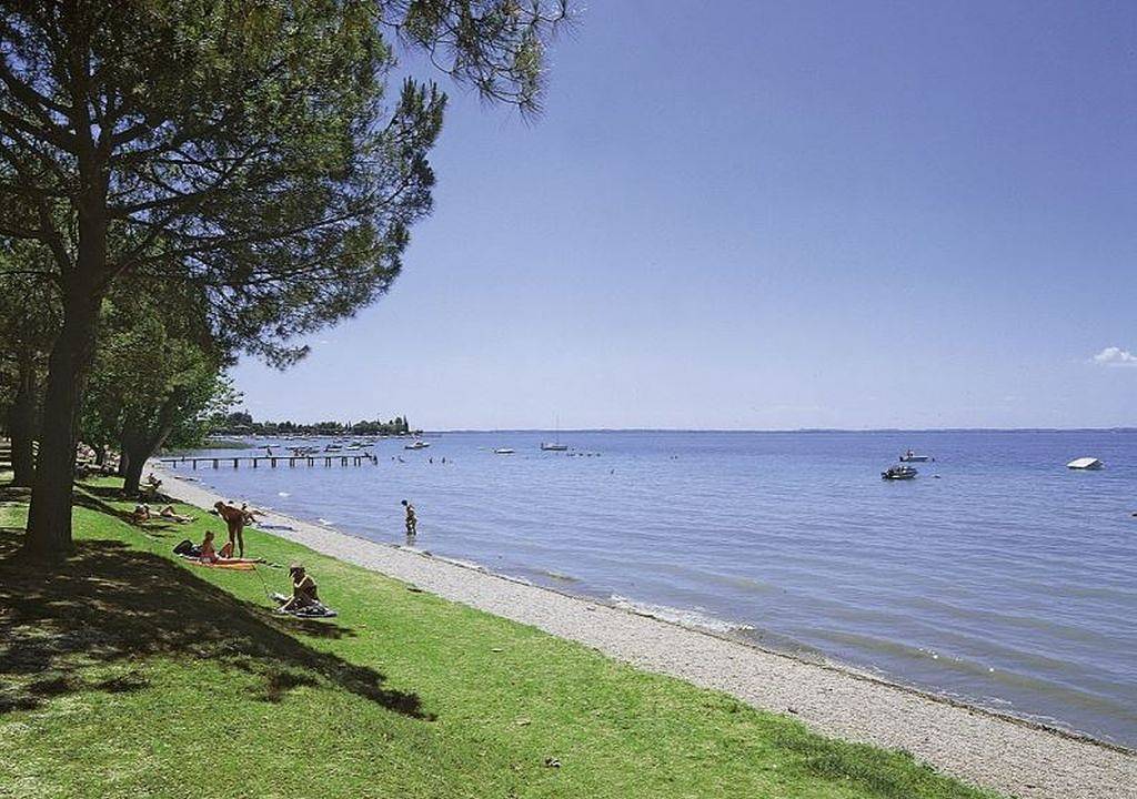 Ferienanlage Serenella Mobilehome Tucano Lux für 6 Personen in Bardolino, Gardasee-Berge