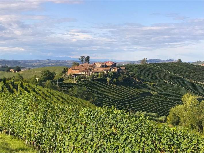 Casa vacanza per 2 persone, con Terrazza e Panorama a Serralunga d'Alba