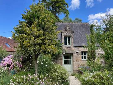 Gîte für 2 Personen, mit Terrasse und Garten sowie Sauna in Côtes-d'Armor