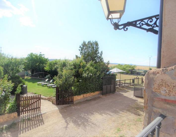 Casa rural para 16 personas, con Balcón y Jardín en Provincia de Teruel - 2
