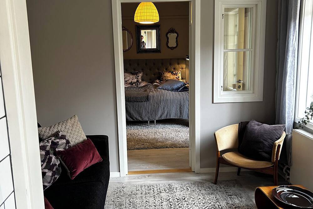 Ganze Wohnung, Apartment in cozy courtyard centrally with private entrance and 3 rooms and kitchen in Alingsås, Alingsås und Umgebung