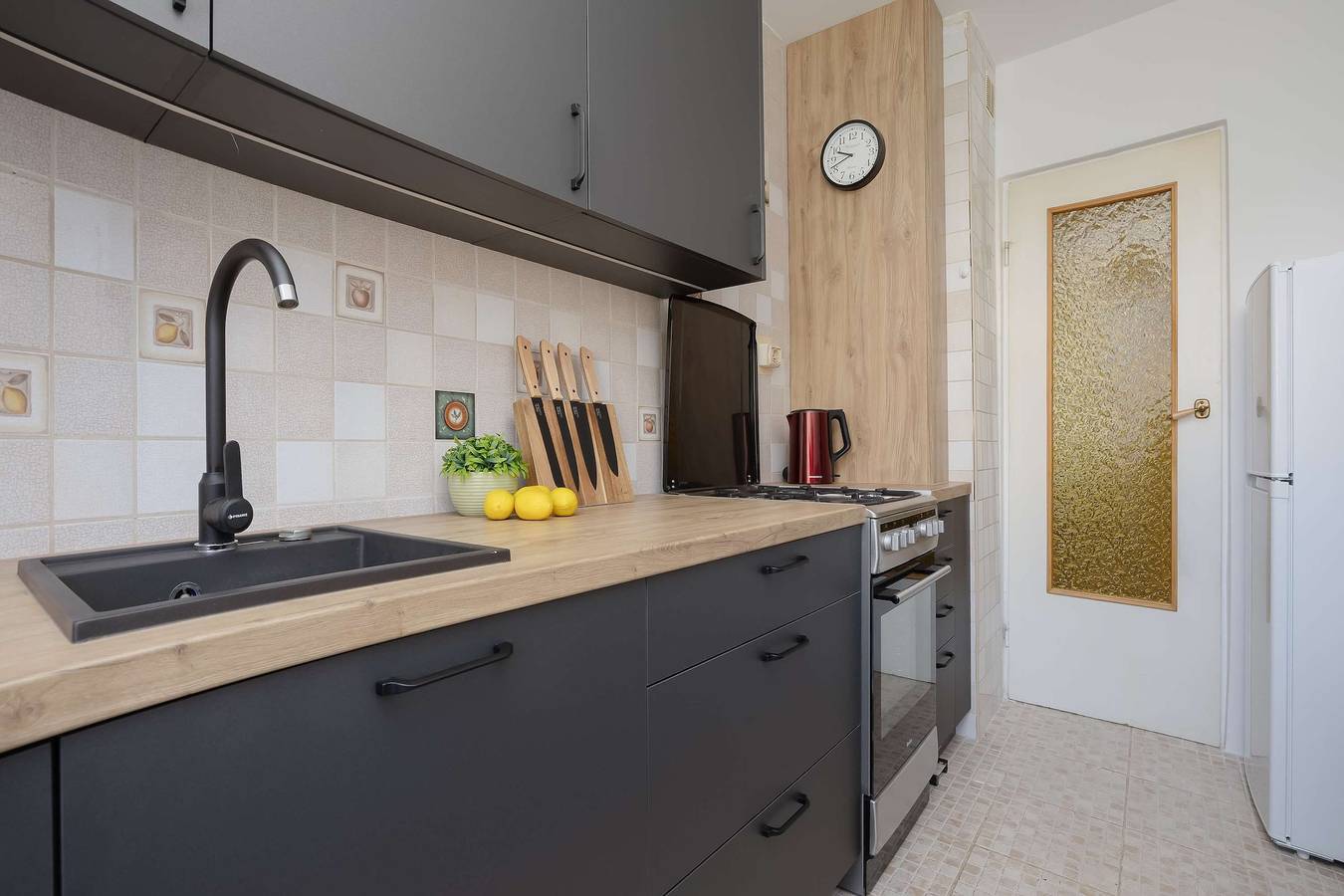 Cały apartament, Atmospheric Apartment with Bathtub  Parking  Desk in Bemowo, Warszawa