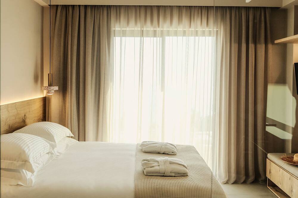 Mimi and Coco villa Augustus in Paramonas, Korfu