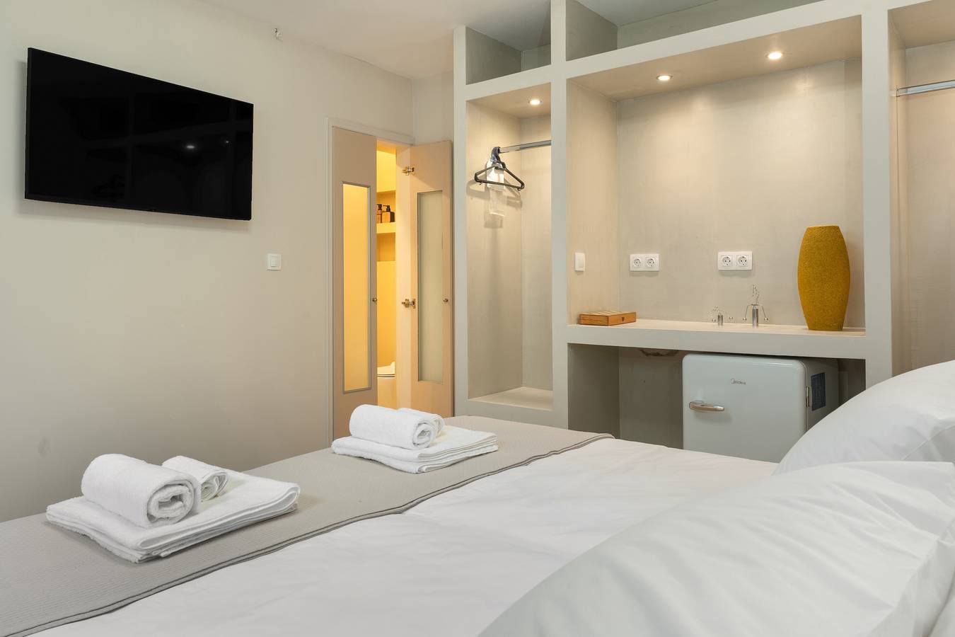 Kamer 'Lower Level 6' met gedeeld terras, wifi en airconditioning, foto 12
