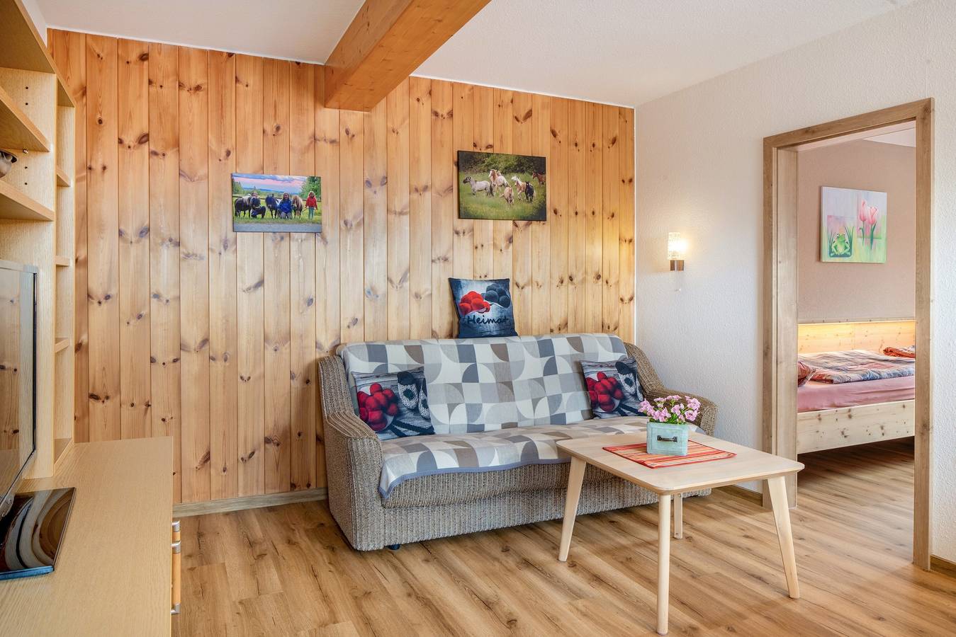Ganze Wohnung, Ferienwohnung 7 mit gemeinsamer Terrasse, gemeinsamem Garten und Wlan in Bonndorf im Schwarzwald, Südschwarzwald