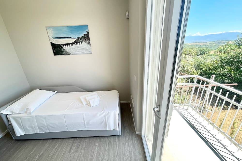 Villa Ipnotica - exc pool - Slps 7 + children by request - no extra charge in Spoleto, Perugia Provinz