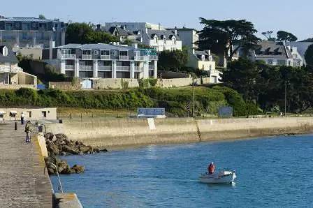 Gîte pour 5 personnes, avec balcon et piscine, animaux acceptés à Audierne - 3