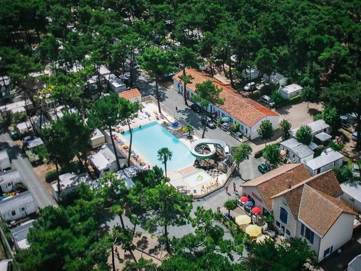 Location de vacances pour 10 personnes, avec bassin pour enfant au Parc Naturel Régional du Marais poitevin