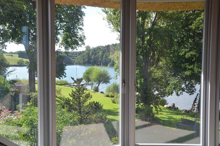 Ferienhaus für 6 Personen, mit Balkon und Garten in Grebin