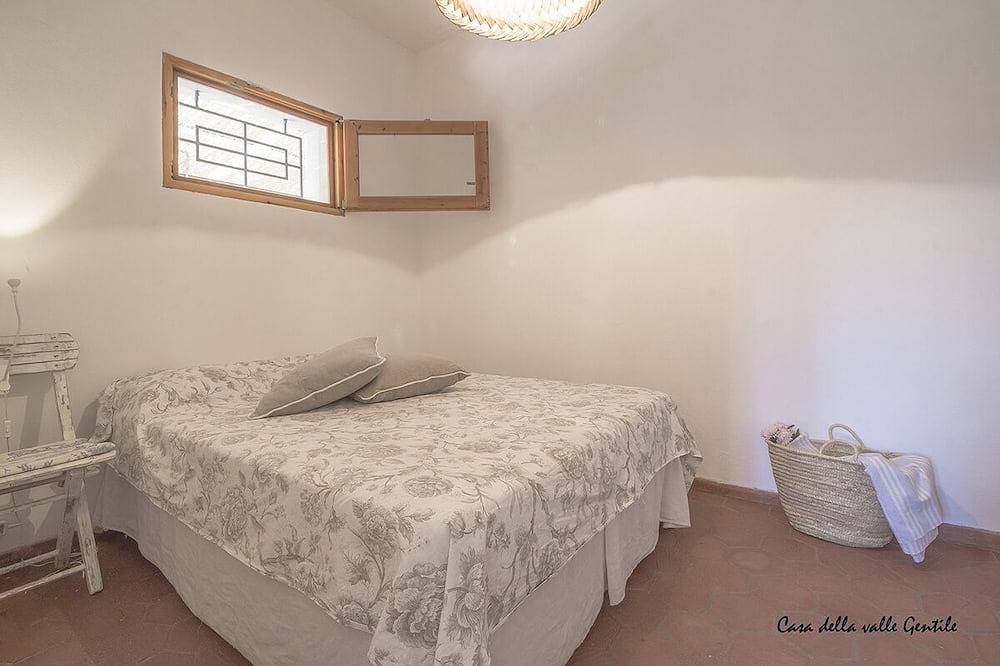 Gentle Valley House No. 1 in Mattinata, Gargano
