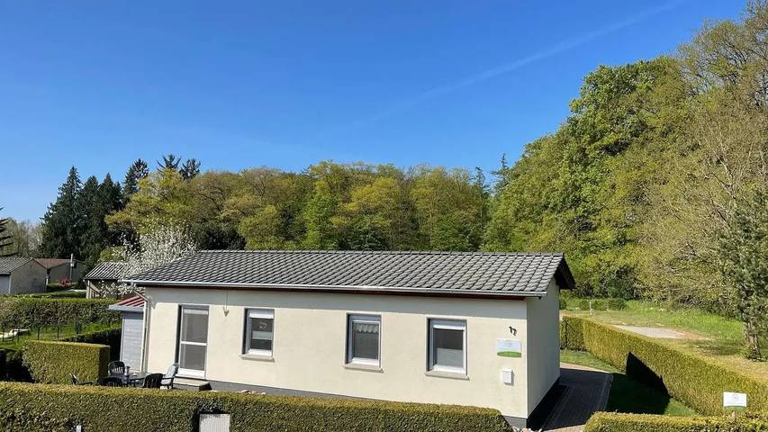 Ferienhaus für 6 Personen, mit Garten in Dargun