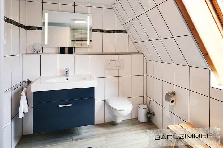 Ganze Wohnung, Ferienwohnung mit Balkon in zentraler und ruhiger Lage in Büsum, Kreis Dithmarschen