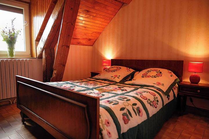 Location de vacances pour 4 personnes, avec jardin à Saint-Alban-sur-Limagnole - 2