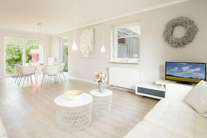 Luxus-Ferienhaus für 6 Personen, mit Terrasse und Garten in Eutin