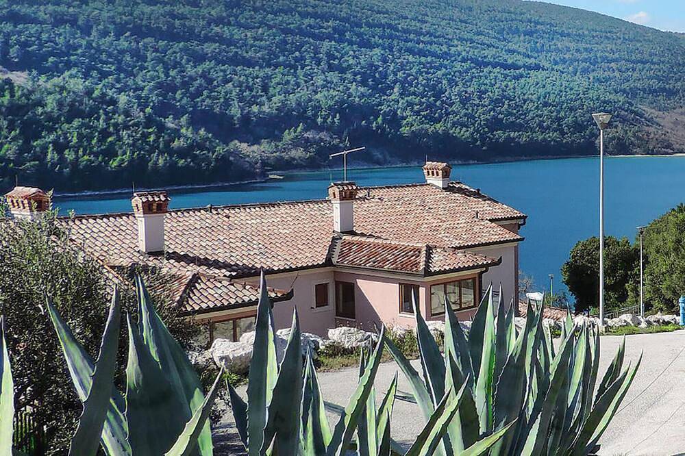 Ganze Wohnung, Schöne Wohnung in Labin mit Wlan in Duga Luka, Ostküste Istrien