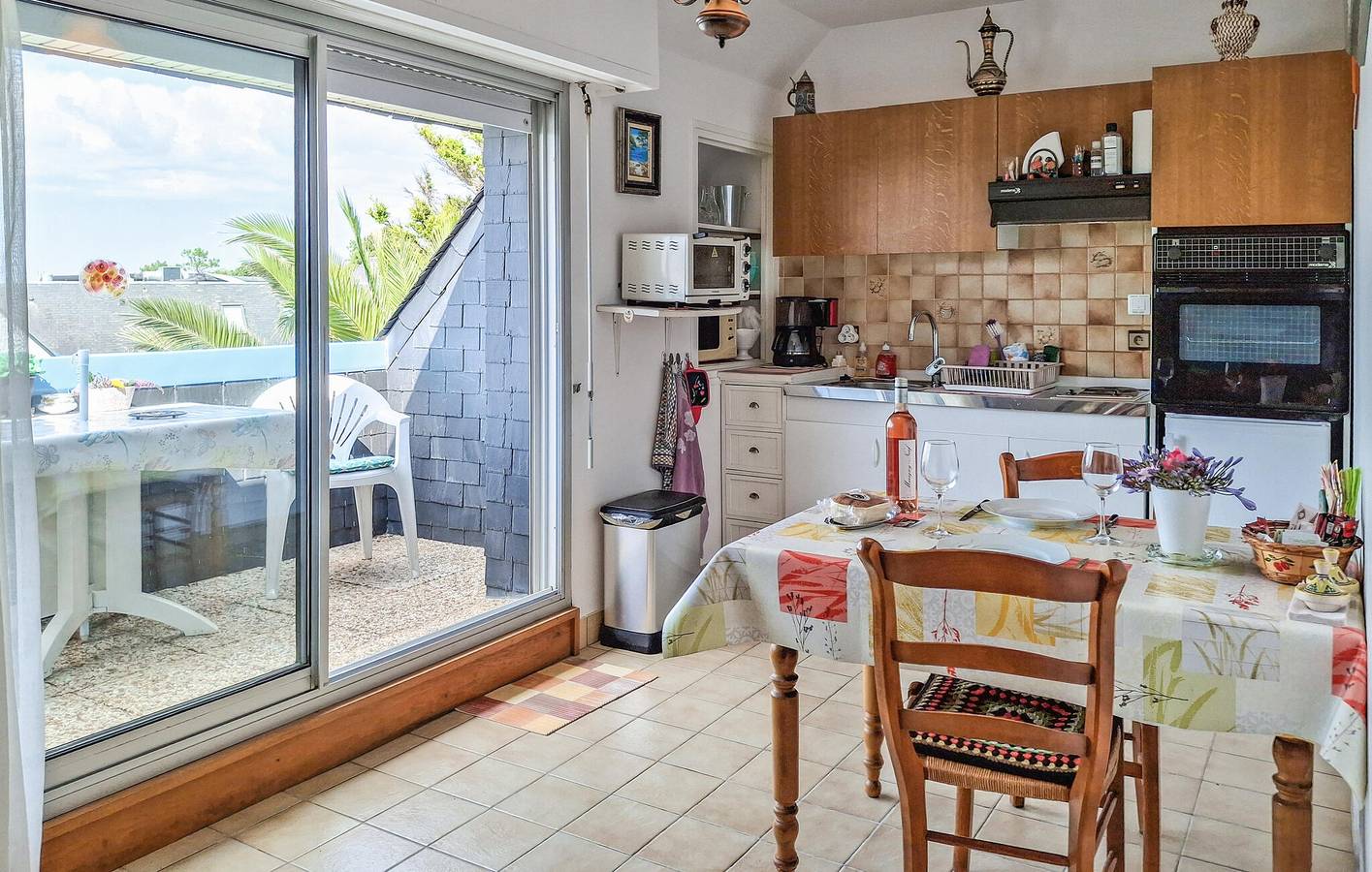 Ganze Ferienwohnung, Appartement am Strand mit Babybett & WiFi in Clohars-Carnoët, Côte de Cornouaille