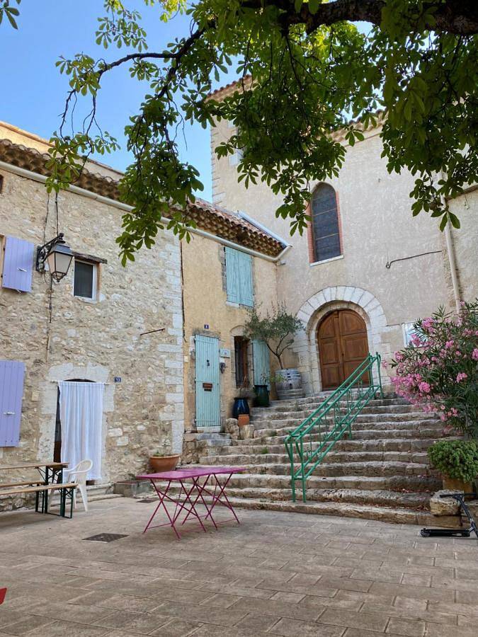 Location de vacances pour 7 personnes, avec terrasse à Baudinard-sur-Verdon - 3