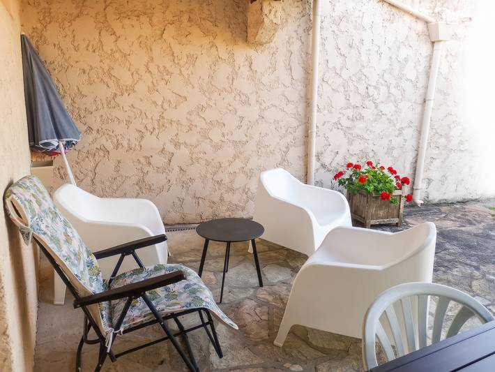Gemütliches Haus in Calcatoggio mit umzäuntem Garten. in Tiuccia, Calcatoggio