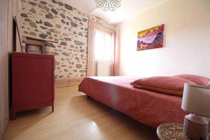 Location de vacances pour 6 personnes, avec terrasse et jardin, animaux acceptés à Saint-Paul-le-Jeune - 3