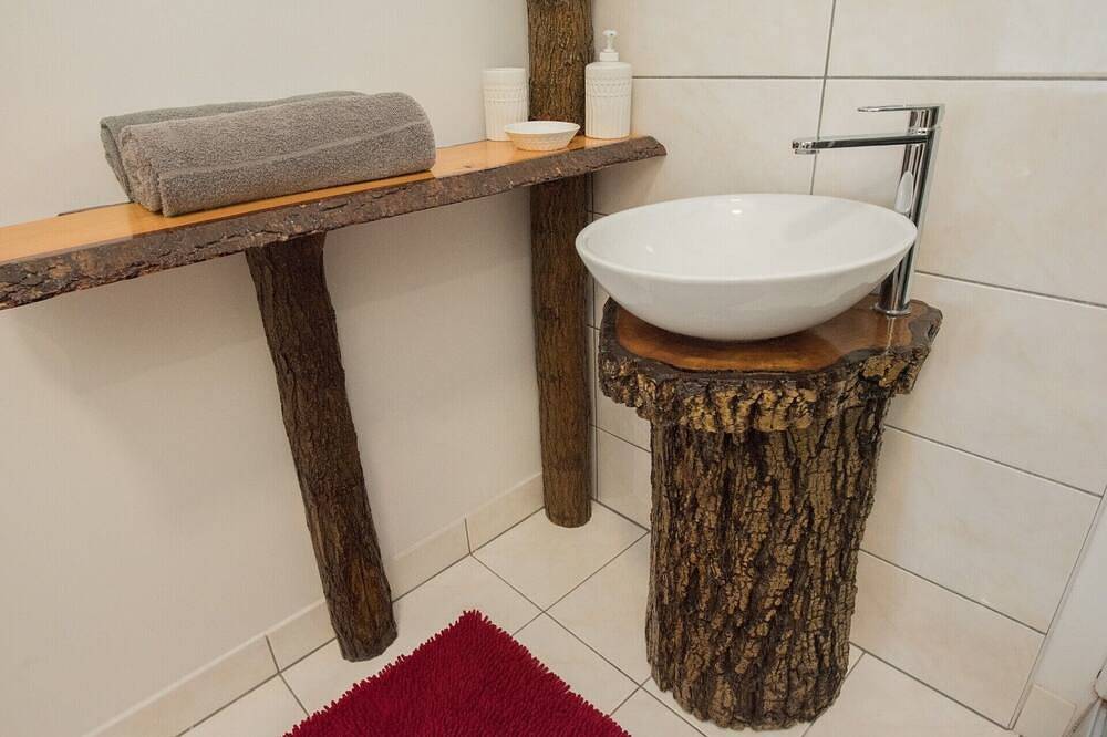 Ganze Wohnung, Ehm: Modernes Apartment nahe Therme & Natur-A1 in Mesteri, Komitat Eisenburg