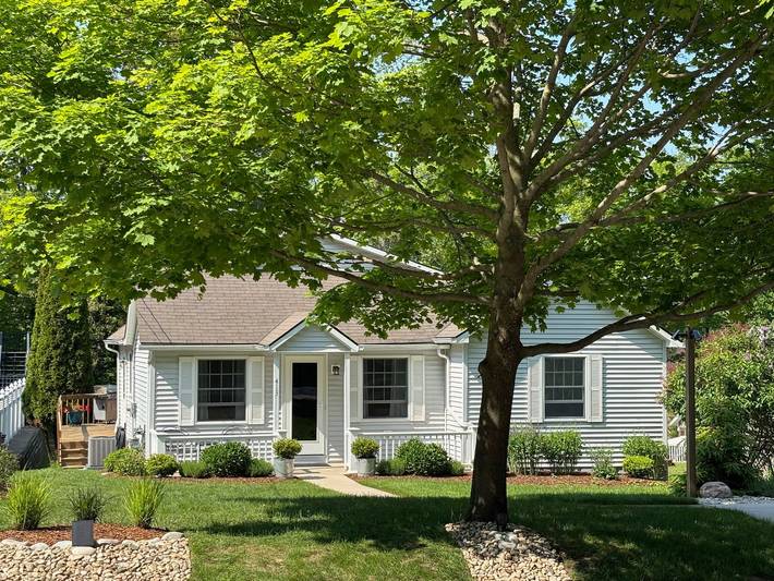 Vacation home for 8 people, with terrace and yard in Lake Michigan