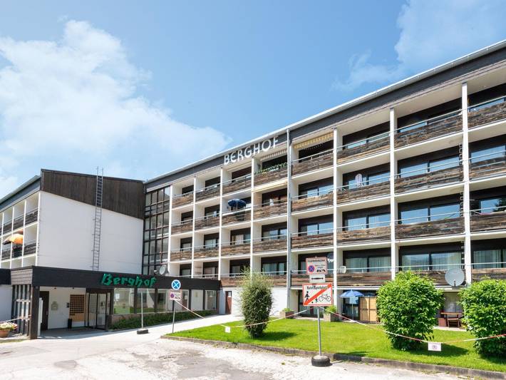 Ferienwohnung für 8 Personen, mit Terrasse und Garten in Ellmau