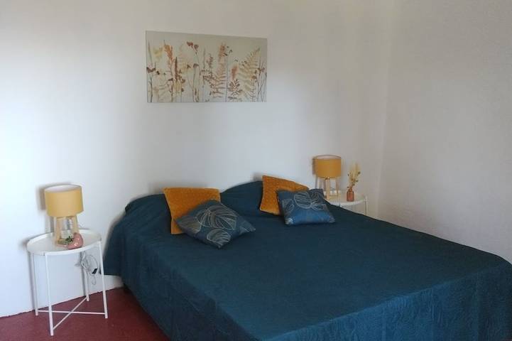 Location de vacances pour 6 personnes, avec jardin et terrasse à Viens - 2