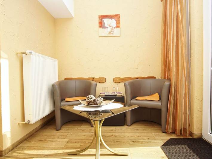 Ferienwohnung für 2 Personen, mit Balkon und Terrasse in Ralswiek - 3