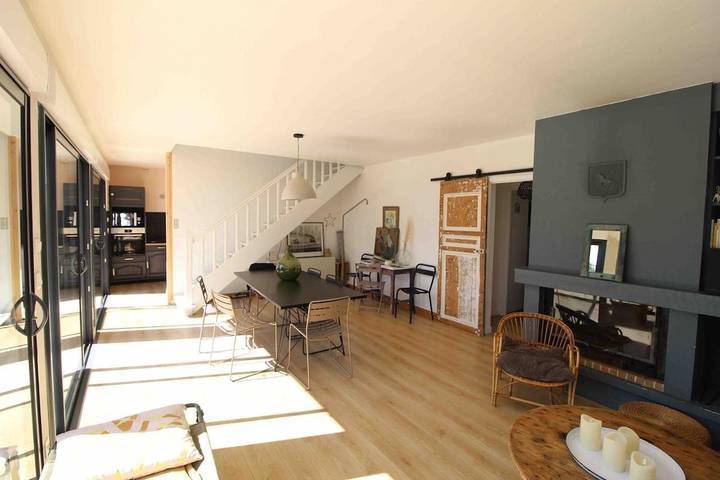 Location de vacances pour 8 personnes, avec jardin et vue dans Plage de Sciotot - 3