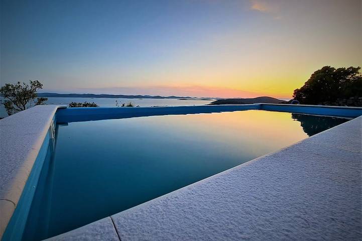 Ferienhaus für 6 Personen, mit Garten und Terrasse auf Pasman