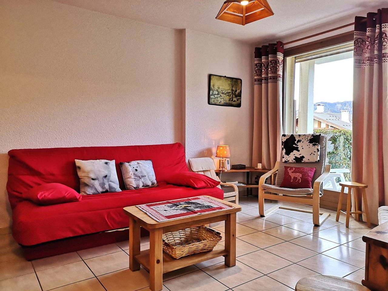 Ganze Wohnung, Gemütliche 2-Zimmer-Wohnung für 6 Personen – Zentrale Lage, nahe den Pisten, Parkplatz und Terrasse in Notre-Dame-de-Bellecombe, Albertville und Umgebung