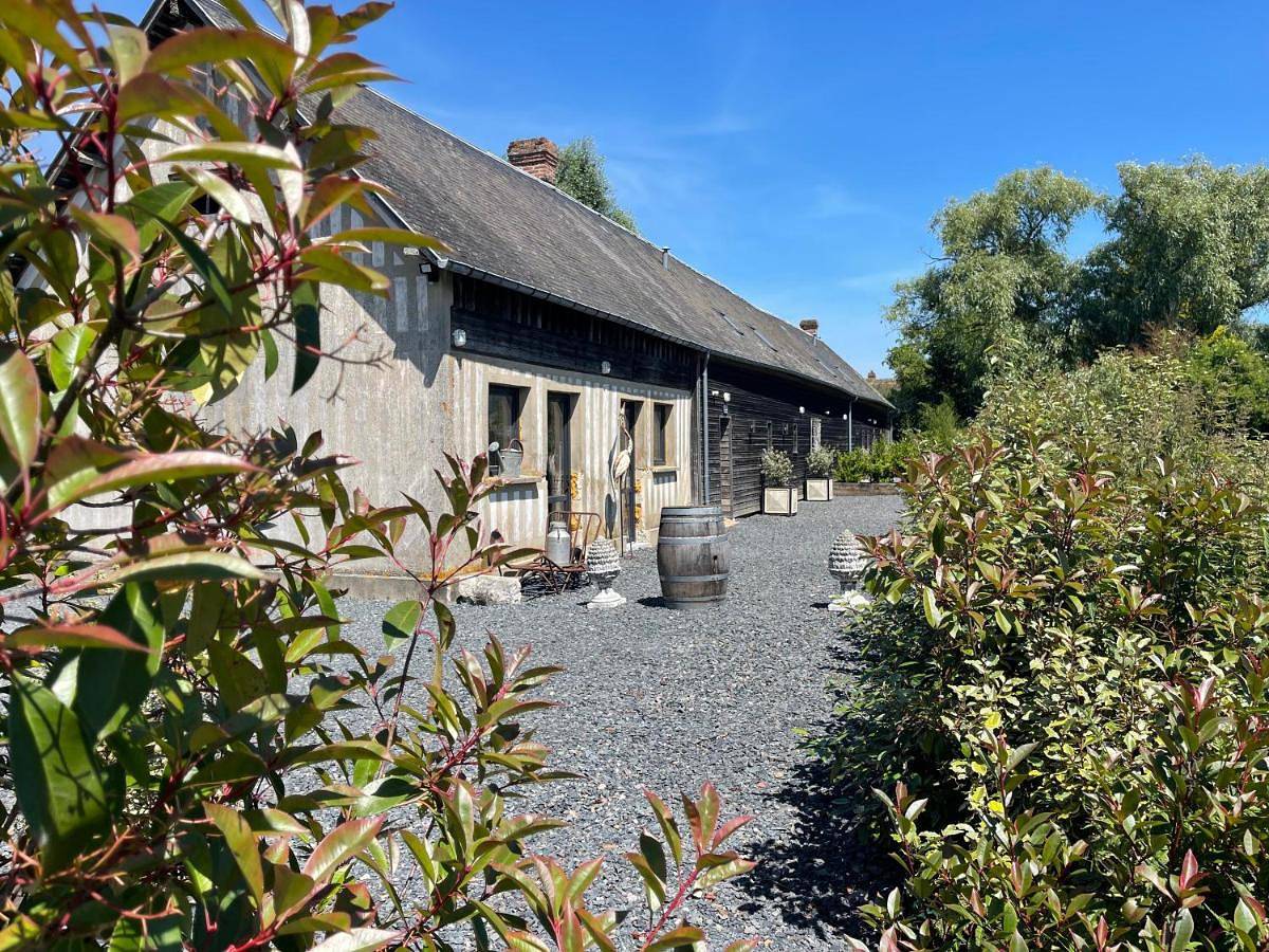 Two-Bedroom House in Goustranville, Région de Lisieux