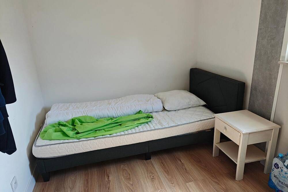 Apartamento entero, Apartamento 'Top Entre Mer Et Montaña' con Piscina Privada, Wi-Fi y Aire Acondicionado in Thézan-lès-Béziers, Region de Béziers