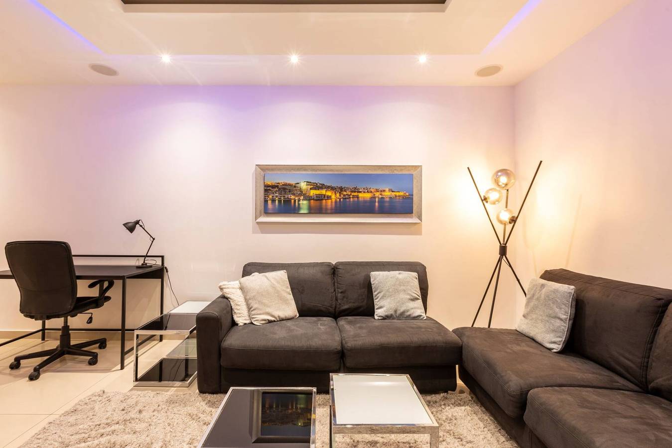 Entire apartment, Sliema Bluemist near Balluta Bay in Tas-Sliema, Malta Island