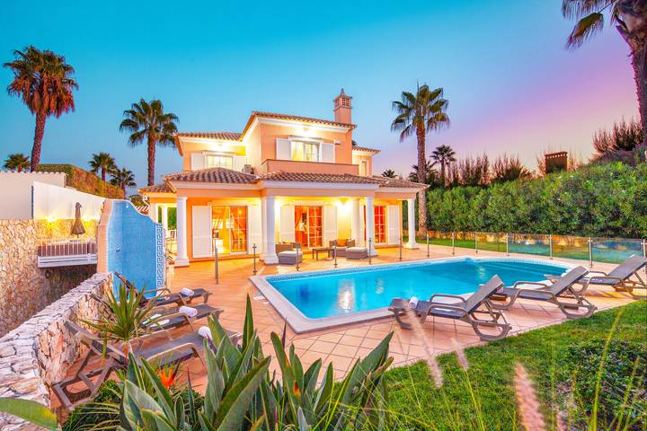 Villa pour 9 personnes, avec balcon et jardin dans Quinta do Lago - 2