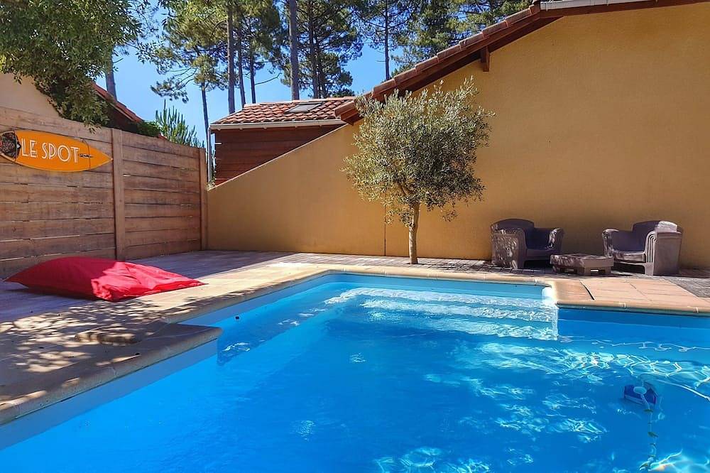 Beach by feet and bike, surfing- & golf-paradise in Messanges, Dax region