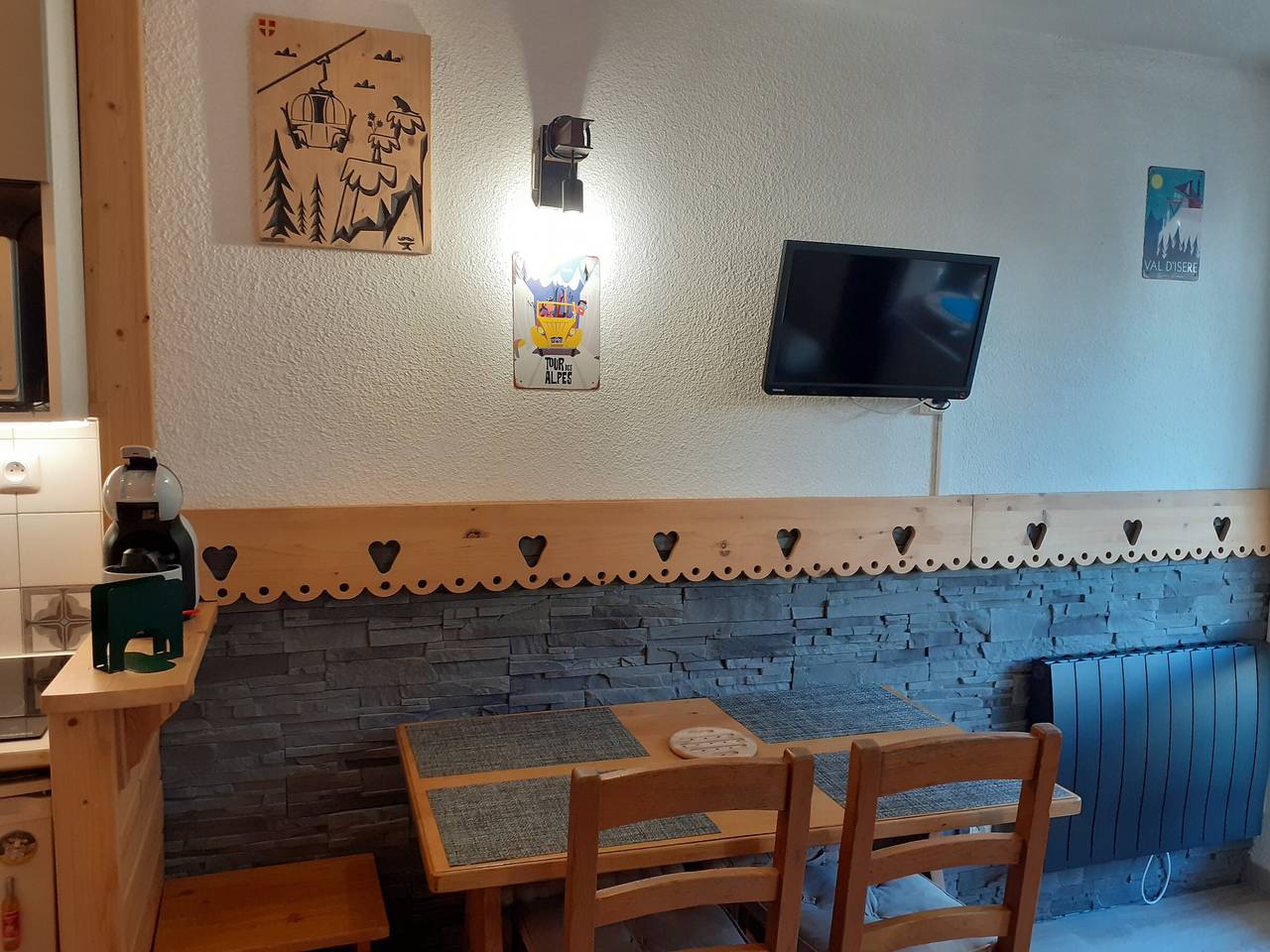 Estudio entero, Acogedor estudio para 3 en Valfréjus, teleférico a 20m, mascotas permitidas in Valfréjus, Modane
