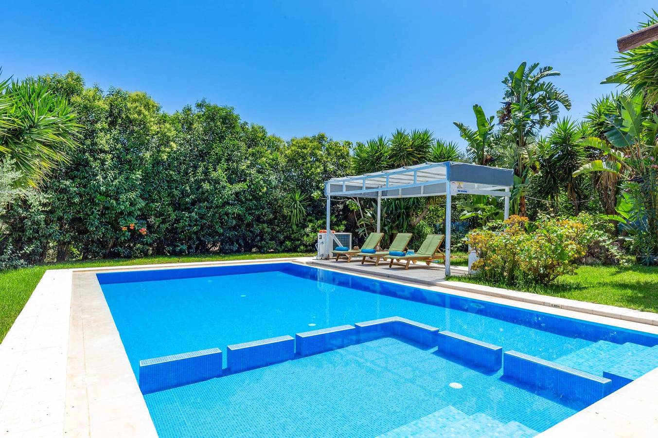 Villa for 6 personer med hage in Kato Stalos, Agia Marina