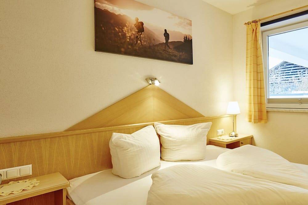 Geheel appartement, Apart rozenkwarts 50m² met een zonnig terras voor 2-5 personen in Glockturmkamm, Ried im Oberinntal