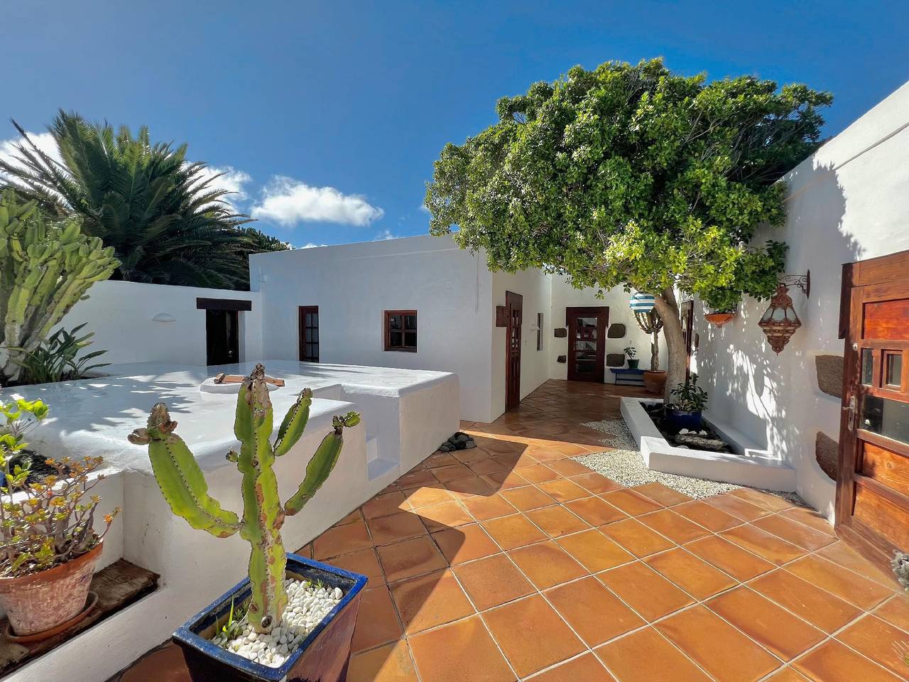 Apartamento vacacional entero, Apartamento Casa Hibisco con bonito jardín in Uga, Yaiza