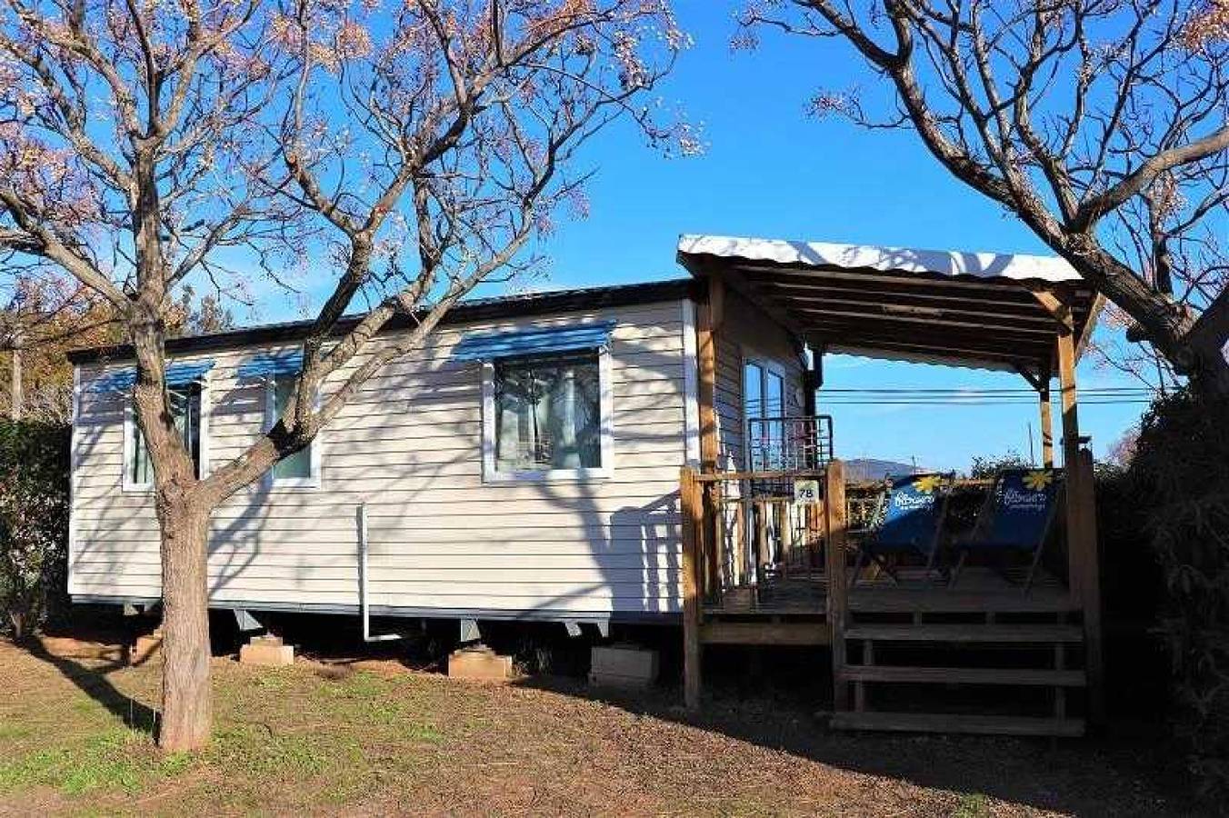 Camping 3 étoiles - Piscine  - eehfhg in Vic-la-Gardiole, Côte d'Améthyste